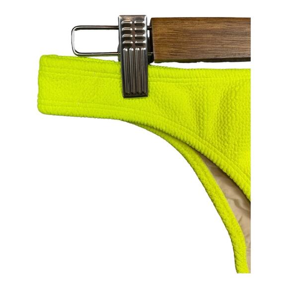 PILYQ Tube Bandeau Bikini‎ Top and Full Bikini Bottom in Pineapple Reef Terry L - Picture 13 of 16